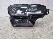 Laden Sie das Bild in den Galerie-Viewer, Frontscheinwerfer Skoda Karoq 57B941036B Rechts Scheinwerfer Headlight SCH1445155292uz