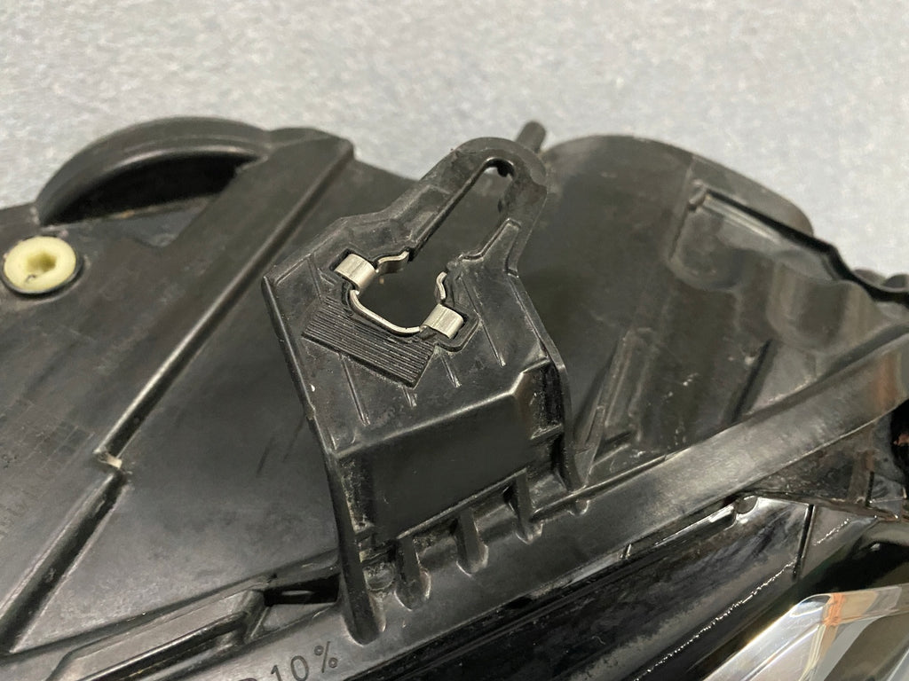 Frontscheinwerfer Audi A1 82A941033D LED Links Scheinwerfer Headlight