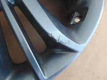 Laden Sie das Bild in den Galerie-Viewer, 1x Alufelge 17 Zoll 6.5&quot; 5x114.3 Glanz Silber 52910-2Y650 Hyundai Ix35 Rim Wheel