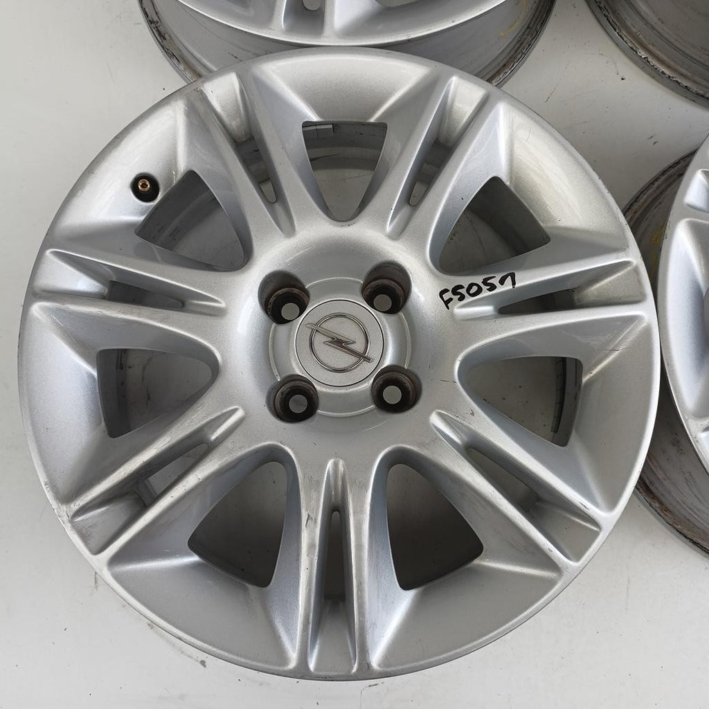 4x Alufelge 16 Zoll 6.0" 4x100 40ET Glanz Silber Opel Corsa E D Rim Wheel FEL4014330571zu