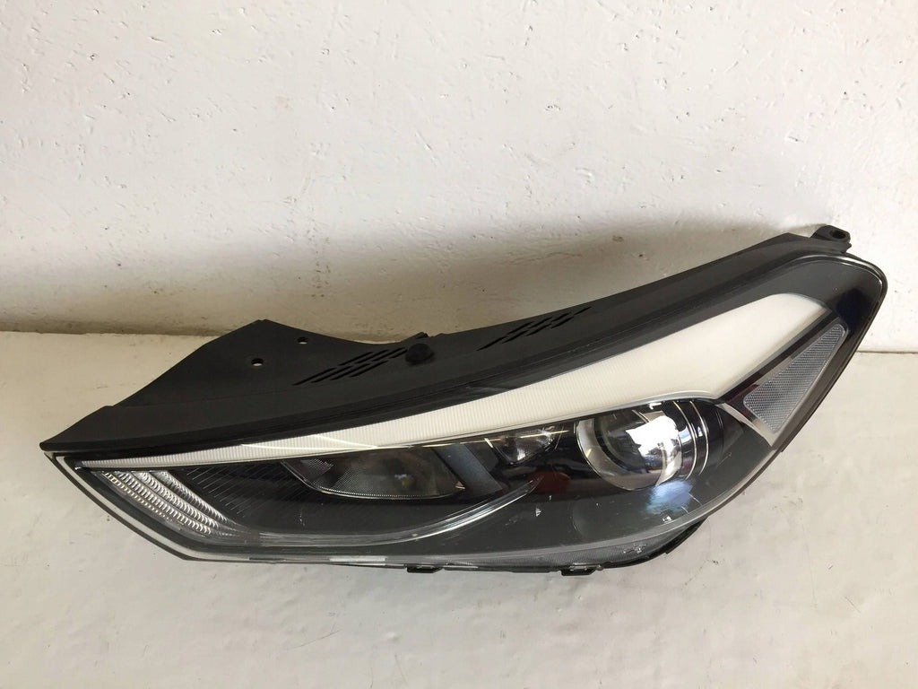 Frontscheinwerfer Hyundai Tucson 92101D7100 09201718 Rechts oder Links SCH4237517470rf