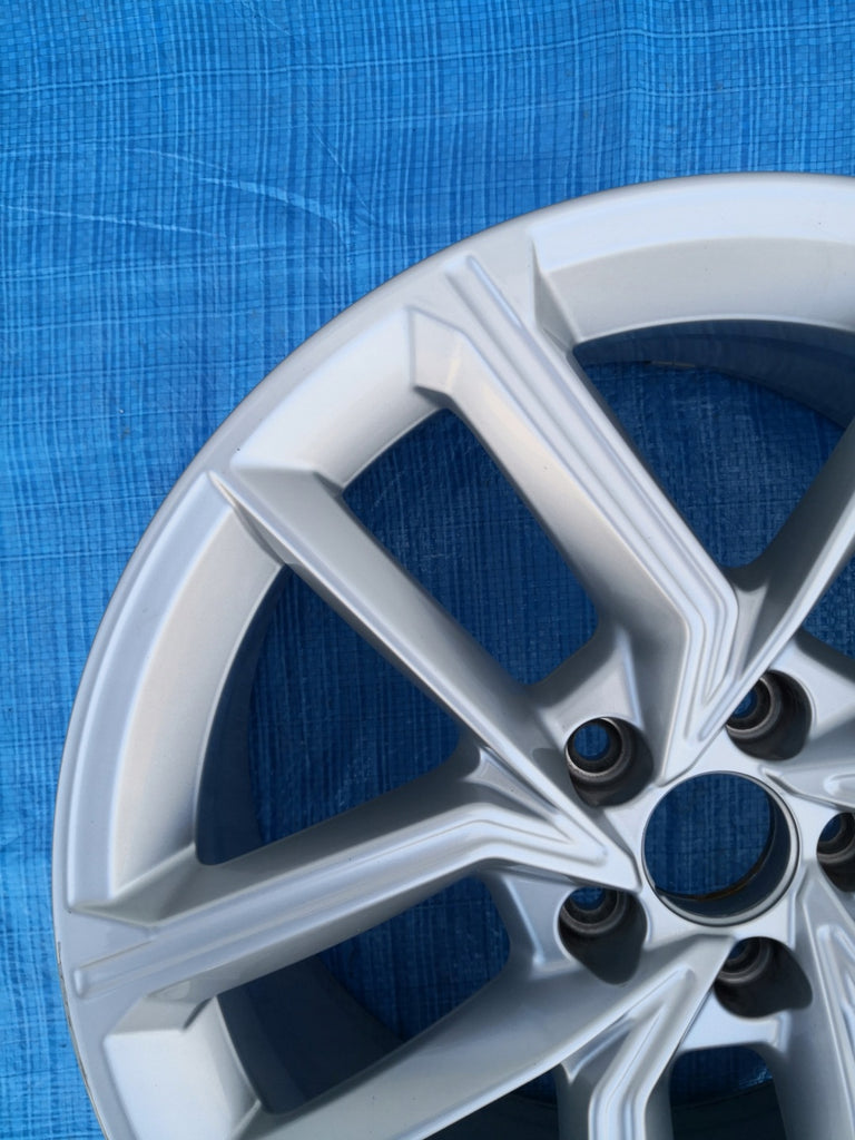 1x Alufelge 18 Zoll 8.5" 5x112 29ET 8W0601025FL Audi A5 Rim Wheel FEL5677703498fe