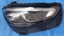 Laden Sie das Bild in den Galerie-Viewer, Frontscheinwerfer Mercedes-Benz W206 A2069064003 LED Rechts Headlight SCH4390732470qb
