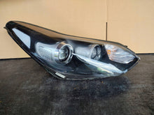 Load image into Gallery viewer, Frontscheinwerfer Kia Sportage 92102F1010 121120190304B01R02 Rechts Headlight SCH5682814856qq