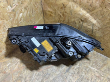 Laden Sie das Bild in den Galerie-Viewer, Frontscheinwerfer BMW 9481790 Rechts Scheinwerfer Headlight SCH2226640351gw