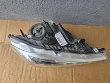 Laden Sie das Bild in den Galerie-Viewer, Frontscheinwerfer BMW 3 F30 F31 7471312-02 LED Rechts Scheinwerfer Headlight SCH1693211188fb