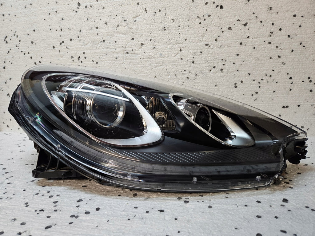 Frontscheinwerfer Porsche Macan 95b 95B941032CQ Xenon Rechts Headlight SCH1861975372km