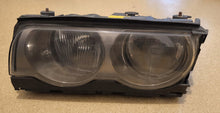 Laden Sie das Bild in den Galerie-Viewer, Frontscheinwerfer BMW 7 E38 8386293 Links Scheinwerfer Headlight SCH3824744004zo