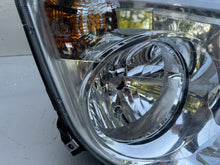 Laden Sie das Bild in den Galerie-Viewer, Frontscheinwerfer Mercedes-Benz A9608201939 Rechts Scheinwerfer Headlight