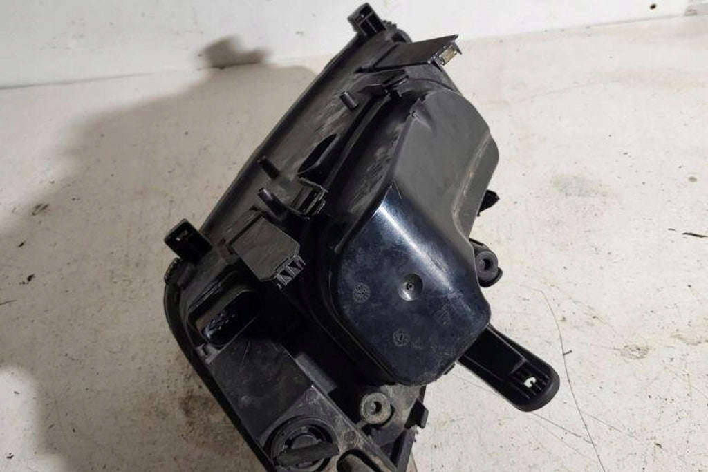 Frontscheinwerfer Ford C-Max II Focus 3M51-13005 Ein Stück (Rechts oder Links) SCH3316292140ig