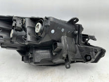 Laden Sie das Bild in den Galerie-Viewer, Frontscheinwerfer Toyota Aygo X 02A29316 Links Scheinwerfer Headlight SCH1691574544fh