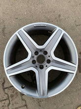 Load image into Gallery viewer, 1x Alufelge 19 Zoll 8.0" 5x112 A1564010600 Mercedes-Benz Gla Amg Rim Wheel FEL3926510857xv
