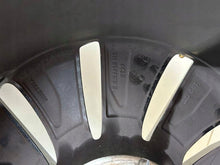 Load image into Gallery viewer, 1x Alufelge 18 Zoll 4K0601025B Audi A6 C8 Rim Wheel FEL1652078570gr