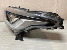 Laden Sie das Bild in den Galerie-Viewer, Frontscheinwerfer Toyota 4 Yaris EUK0-8 Full LED Links Scheinwerfer Headlight SCH1711213764of