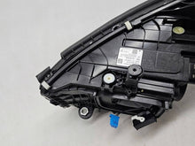 Laden Sie das Bild in den Galerie-Viewer, Frontscheinwerfer Mercedes-Benz W206 A2069065404 Full LED Rechts Headlight SCH4674958846ne