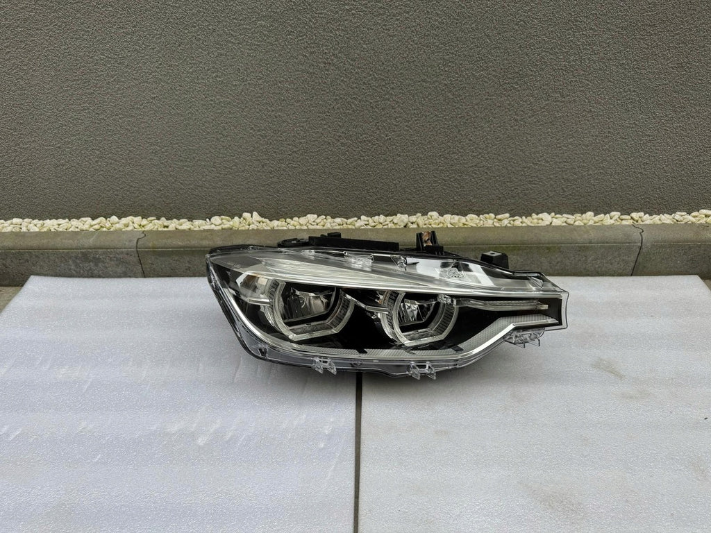 Frontscheinwerfer BMW F11 F10 3 F30 F31 7471305 7471306 LED Rechts oder Links SCH9245594130gt