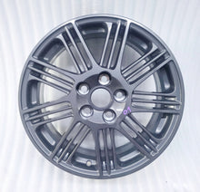 Load image into Gallery viewer, 1x Alufelge 17 Zoll 7.0" 5x114.3 50ET Glanz Grau PZ406-E067G Toyota Corolla FEL4342754198we