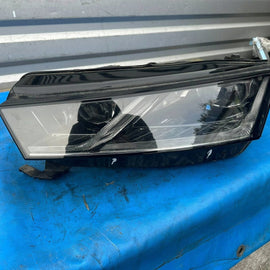Frontscheinwerfer Skoda Octavia IV 5E4941015B Links Scheinwerfer Headlight SCH7421083131us