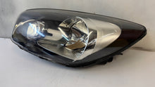 Laden Sie das Bild in den Galerie-Viewer, Frontscheinwerfer Kia Rio II 92101-1Y0 Links Scheinwerfer Headlight SCH2298588116ow