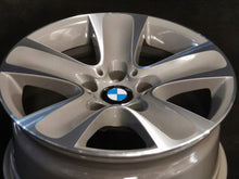 Laden Sie das Bild in den Galerie-Viewer, 4x Alufelge 18 Zoll 8.5" 5x120 46ET Glanz Silber 6770200 BMW F11 F10 3 F30 E90 FEL8437317875pd
