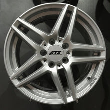 Load image into Gallery viewer, 4x Alufelge 17 Zoll 7.0" 5x112 44 5ET Glanz Silber KBA50255 Mercedes-Benz W206 FEL7168503267xk