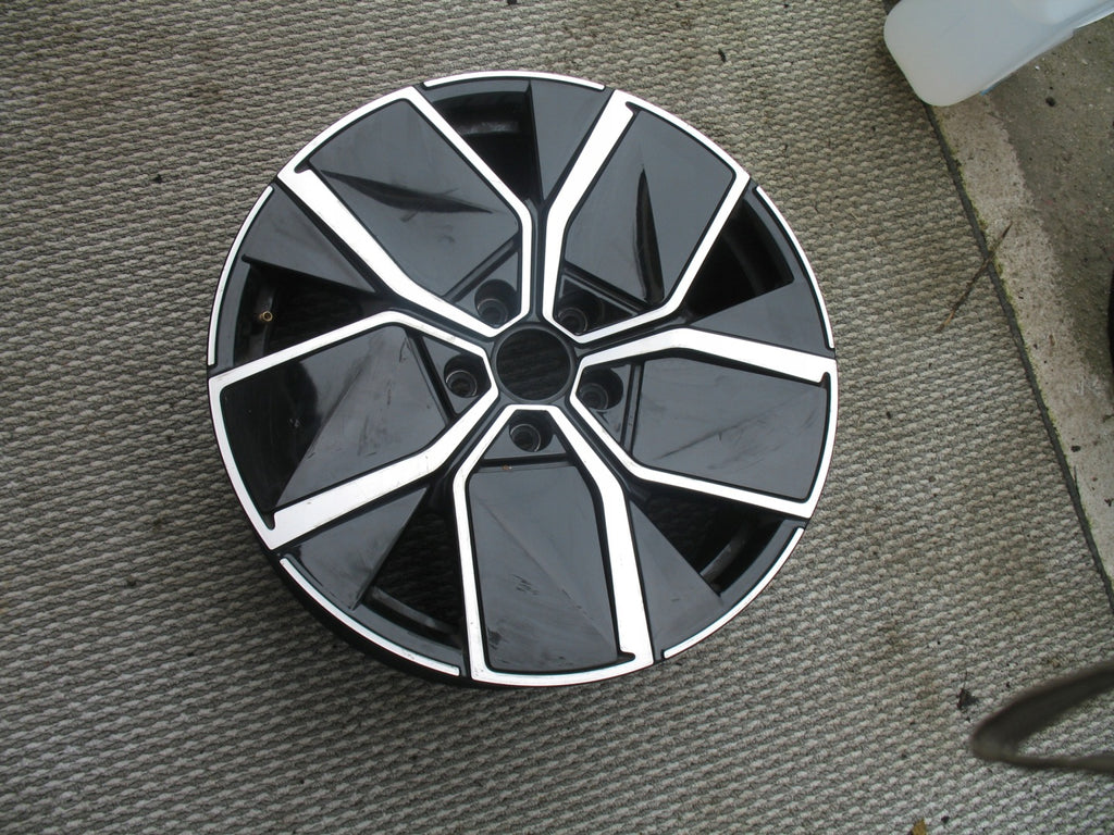 1x Alufelge 18 Zoll 7.5" 5x112 5H0601025AF VW Golf Rim Wheel FEL2311511073mg