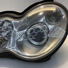 Laden Sie das Bild in den Galerie-Viewer, Frontscheinwerfer Mercedes-Benz A2038203761 0301166275 Xenon Links Headlight SCH5466099109yd