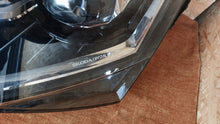 Laden Sie das Bild in den Galerie-Viewer, Frontscheinwerfer Skoda Superb III 3V1941015D LED Links Scheinwerfer Headlight