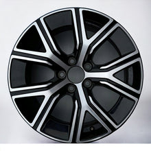 Laden Sie das Bild in den Galerie-Viewer, 1x Alufelge 17 Zoll 7.0&quot; 5x108 40,5ET Glanz Silber 32271987 Volvo Rim Wheel