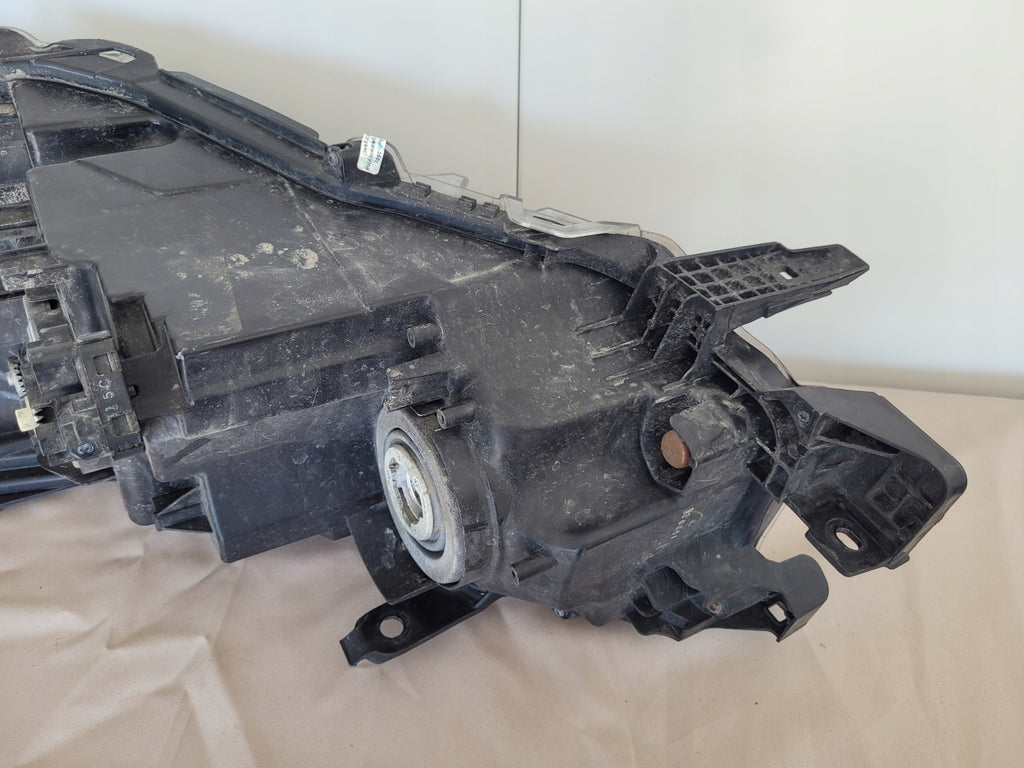 Frontscheinwerfer Toyota Hilux VIII 1EJ-923364-040 Rechts Scheinwerfer Headlight SCH3946517238hv