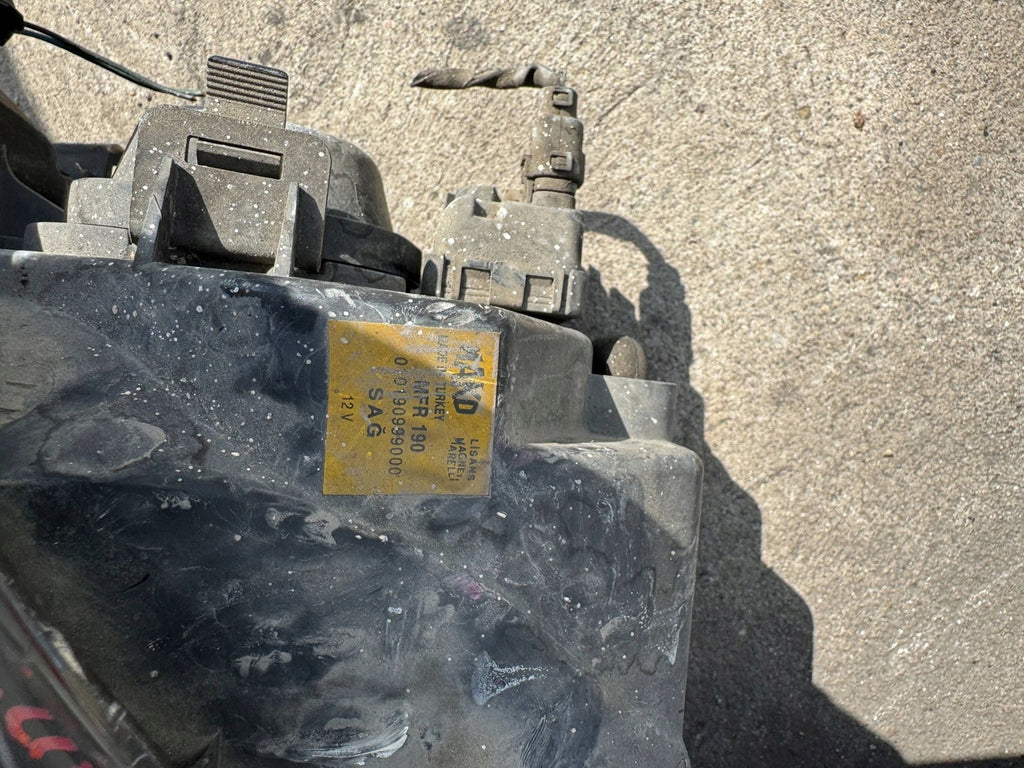 Frontscheinwerfer Hyundai Accent III 0102009990000 Ein Satz Headlight SCH1634017469as