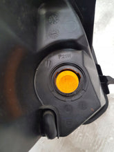 Load image into Gallery viewer, Frontscheinwerfer Ford Fiesta ARO21159 Links Scheinwerfer Headlight SCH9076042028hj