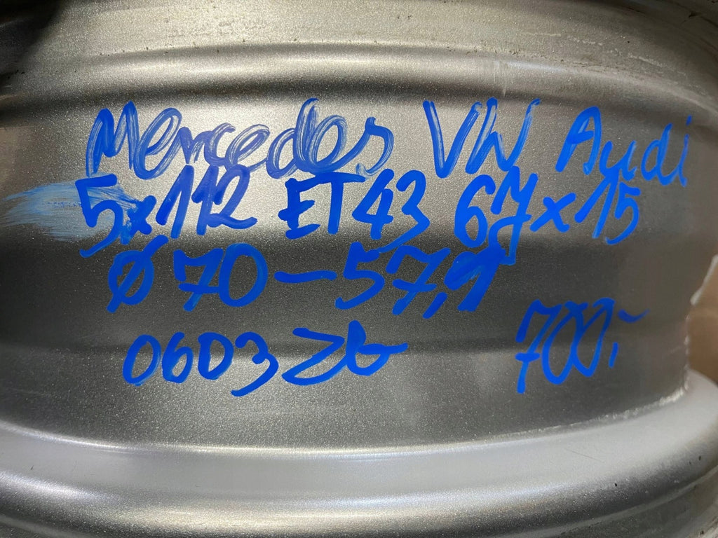 4x Alufelge 15 Zoll Audi Passat Rim Wheel FEL5006248689ee