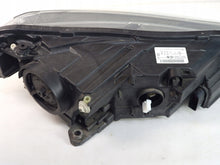 Laden Sie das Bild in den Galerie-Viewer, Frontscheinwerfer Skoda Superb III 3V1941015A Xenon Links Scheinwerfer Headlight