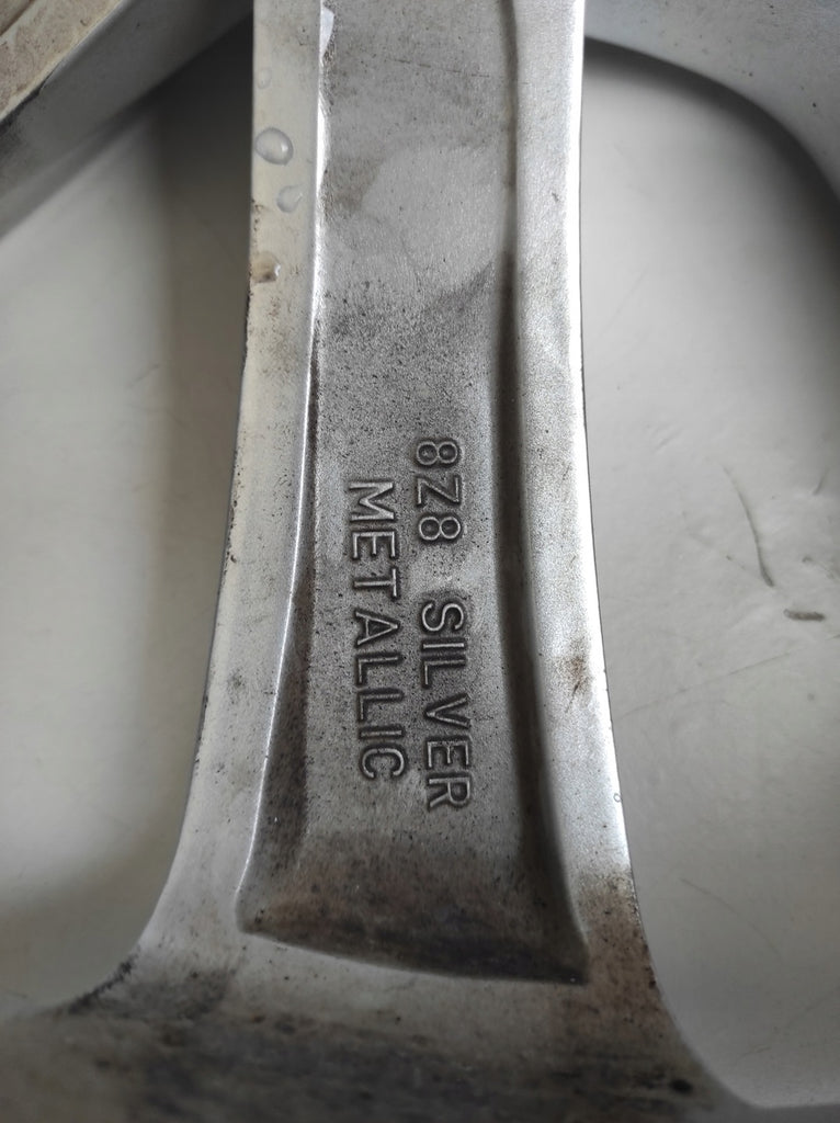 1x Alufelge 18 Zoll 7.0" 5x112 43ET Matt Silber 565601025D Skoda Kodiaq