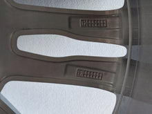 Load image into Gallery viewer, 1x Alufelge 20 Zoll 10.0" 5x120 40ET Glanz 7842183 BMW X5 E70 Rim Wheel FEL9105176190sv