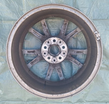 Load image into Gallery viewer, 1x Alufelge 17 Zoll 7.5" 5x112 30ET 6883518 BMW 3 G21 G20 Rim Wheel FEL7476247313vl