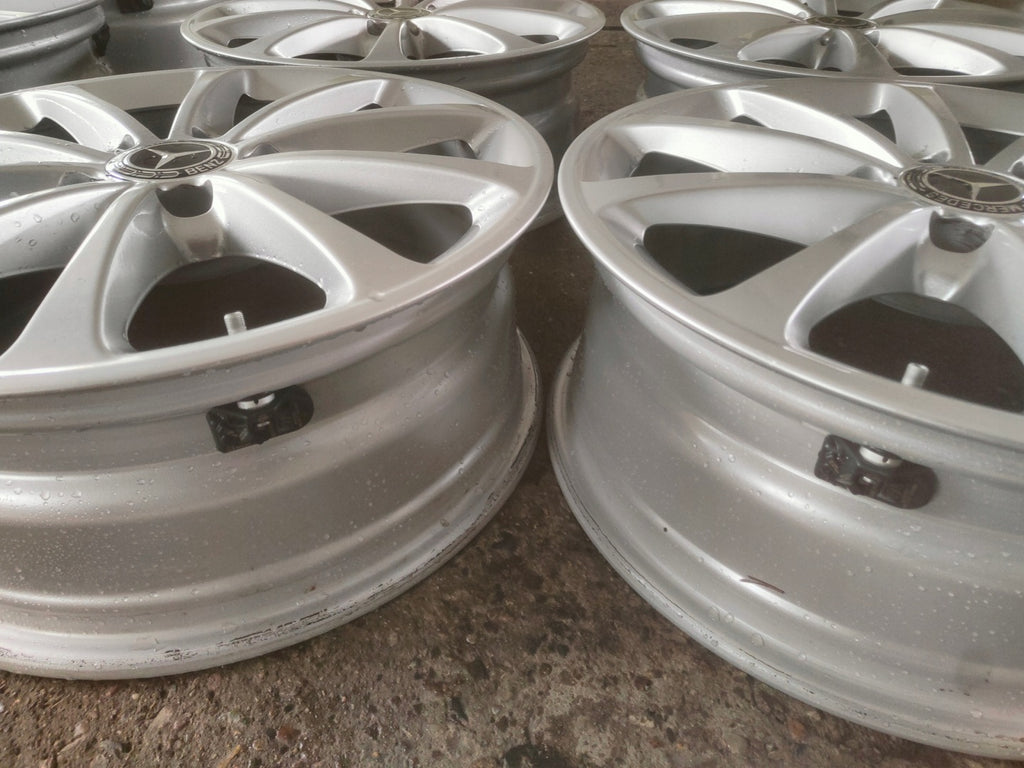 1x Alufelge 17 Zoll 6.5" 5x112 44ET Glanz Silber A1774011300 Mercedes-Benz Cla FEL1744002314nh
