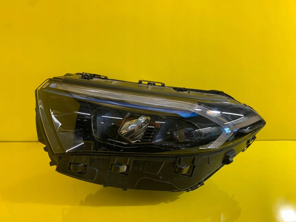 Frontscheinwerfer Mercedes-Benz Eqa Eqb A2439068900 LED Rechts oder Links SCH6034087856ww