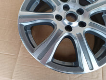 Load image into Gallery viewer, 1x Alufelge 17 Zoll 6.5&quot; 5x114.3 45ET KE409-3Z200 Nissan Rim Wheel
