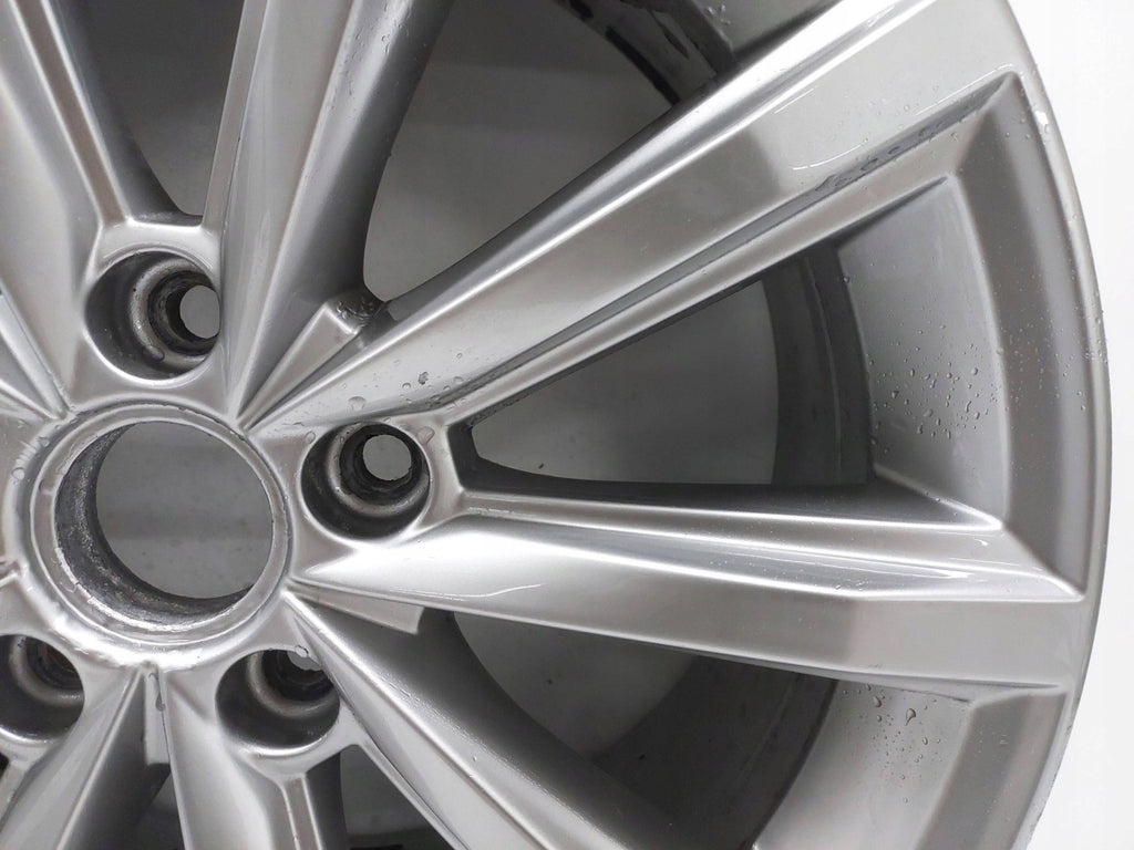 1x Alufelge 17 Zoll 3G0601025D VW Passat B8 Rim Wheel FEL2923111400kk