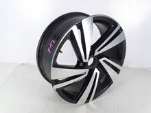 Laden Sie das Bild in den Galerie-Viewer, 1x Alufelge 18 Zoll 7.0" 5x112 45ET 2GA601025AN VW T-Roc Rim Wheel FEL4185040837wx