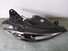 Laden Sie das Bild in den Galerie-Viewer, Frontscheinwerfer Mercedes-Benz Cls A2579066602 LED Rechts Headlight SCH3374814557vi
