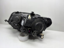 Load image into Gallery viewer, Frontscheinwerfer VW Caddy 2K1941006D Rechts Scheinwerfer Headlight SCH4430929137dm