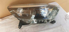 Laden Sie das Bild in den Galerie-Viewer, Frontscheinwerfer Renault Captur I Rechts Scheinwerfer Headlight SCH2706838733ob