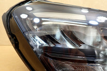 Laden Sie das Bild in den Galerie-Viewer, Frontscheinwerfer Skoda Fabia IV 6VB941016 Rechts Scheinwerfer Headlight SCH8157545118dh