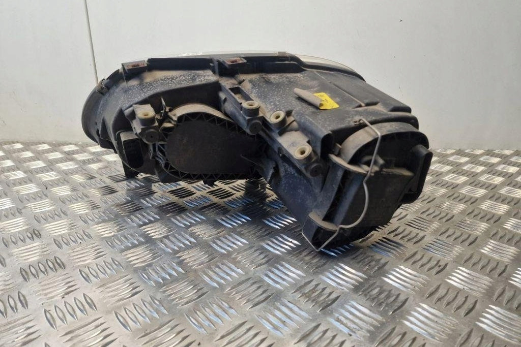 Frontscheinwerfer VW Touran 1T0941006D Ein Stück (Rechts oder Links) Headlight