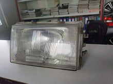Load image into Gallery viewer, Frontscheinwerfer Volvo 240 Links Scheinwerfer Headlight SCH2391780868ha