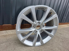 Load image into Gallery viewer, 1x Alufelge 17 Zoll 8.0" 5x112 46ET Glanz 8Y0601025CC Audi A3 I Rim Wheel FEL8914336849md