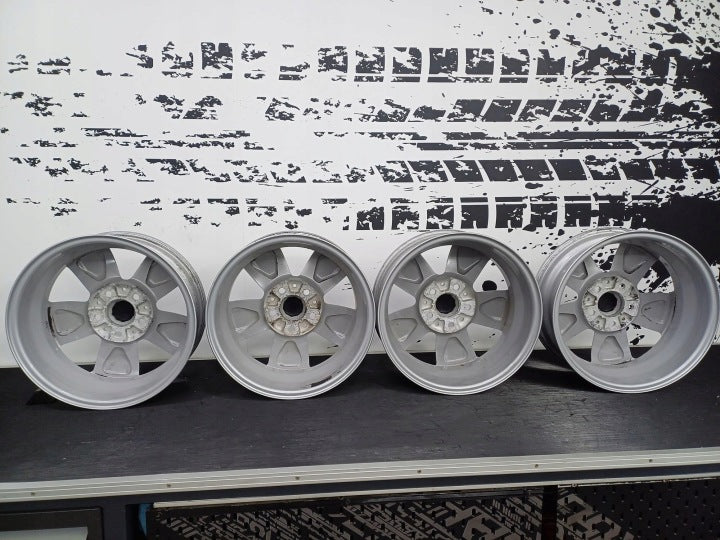 4x Alufelge 15 Zoll 5.5" 5x112 46ET Glanz Silber 6855101 Mini Rim Wheel FEL1001994297ax